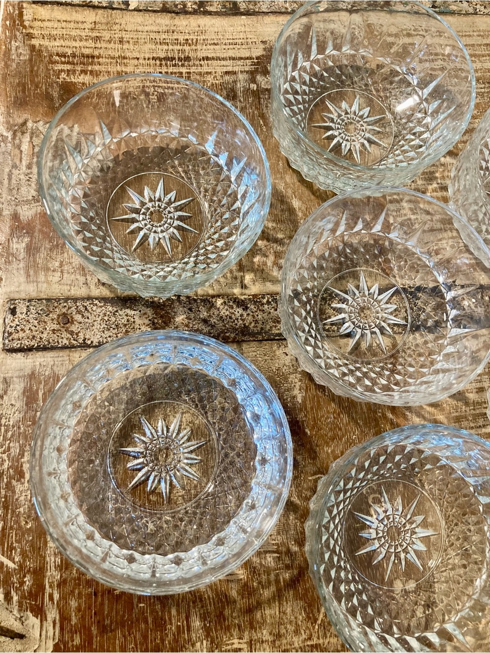 Arcoroc Small Clear Glass Dessert Bowls - Set of 7 - USA and France Mix - Picture 6 of 13
